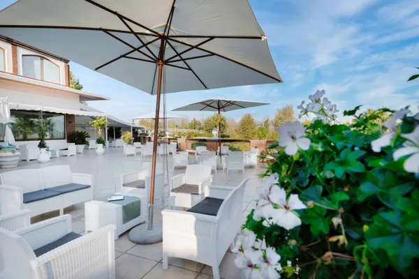 La terrazza panoramica di Tenuta Bergamasco